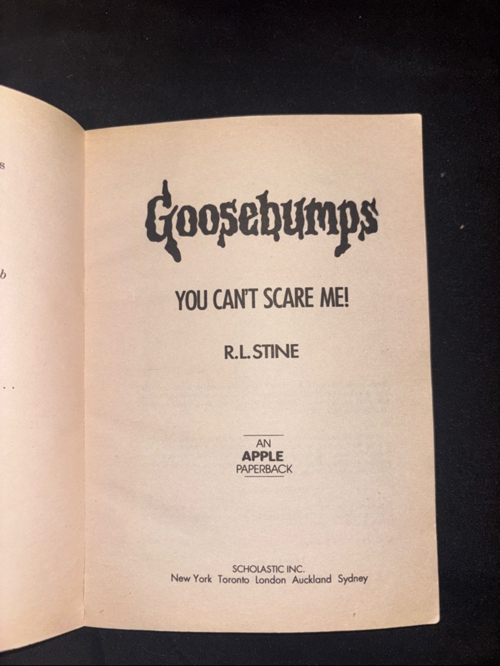 👻 Vintage Kids Book Bundle | The Secret of NIMH & Goosebumps - Picture 5 of 8